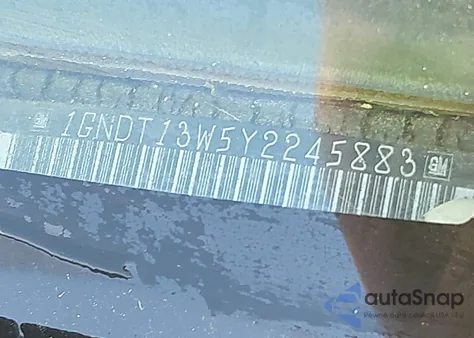 2000 Chevrolet Blazer Lt from USA, damaged, VIN 1GNDT13W5Y2245883